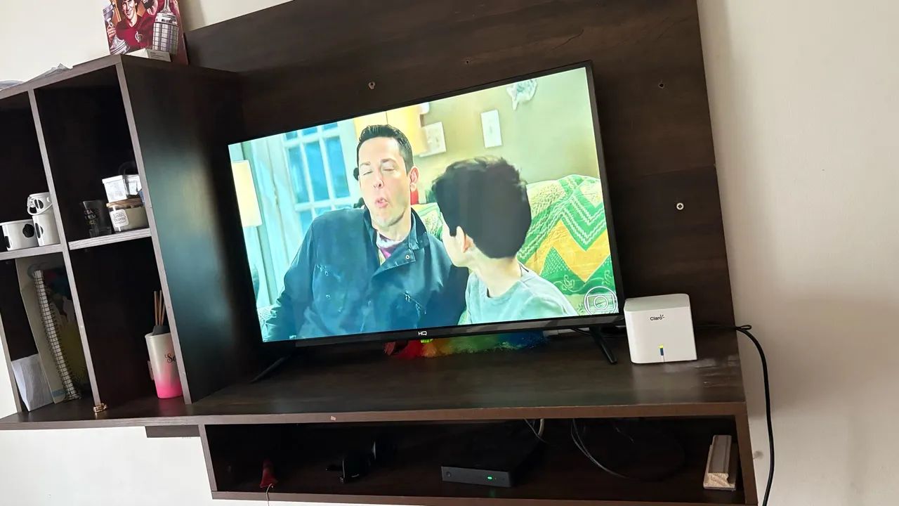 TV LED 32 POLEGADAS HQ - Foto 2