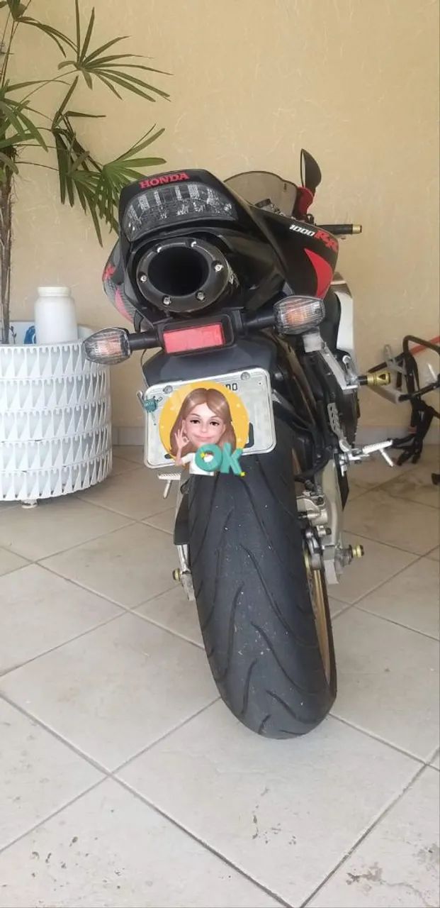 Fire Blade 1000 RR - Foto 4