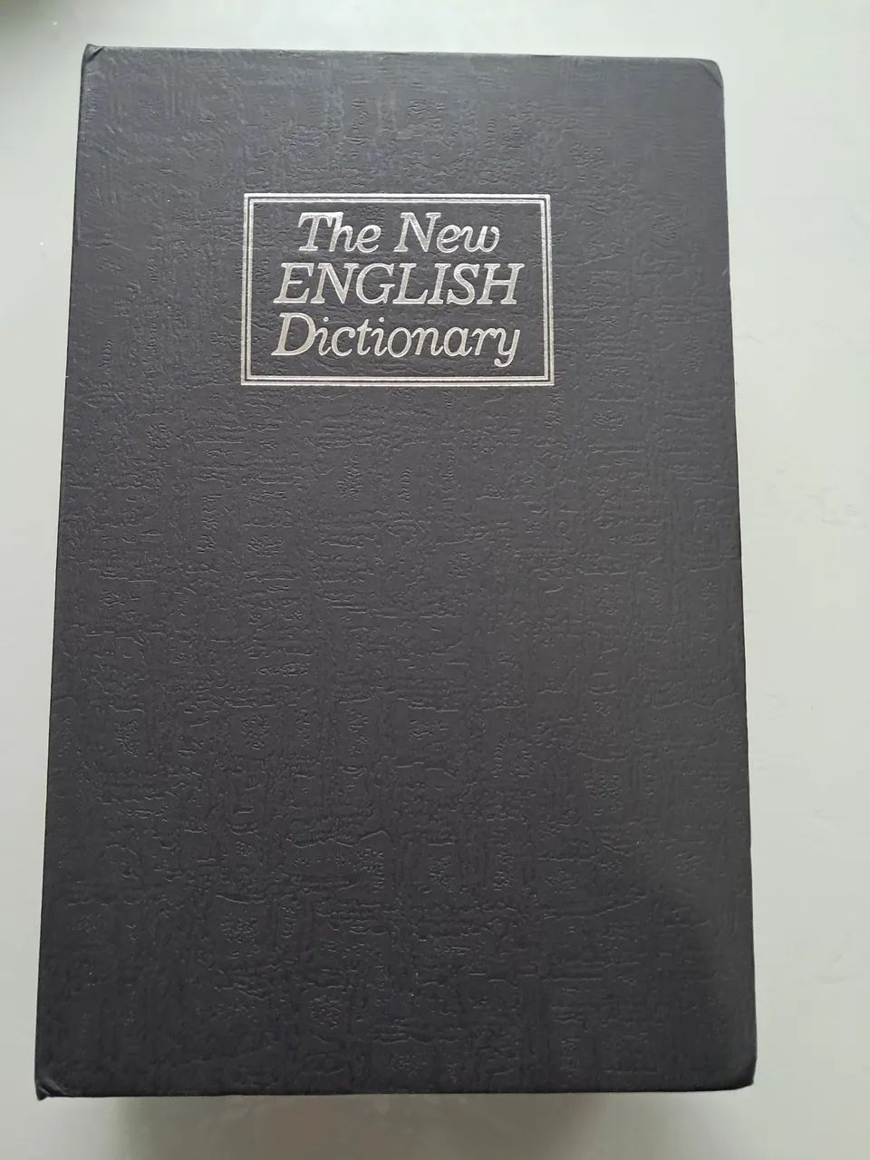 LIVRO COFRE COM CHAVE