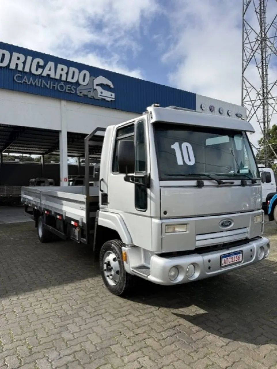 FORD Cargo 815 - Foto 2