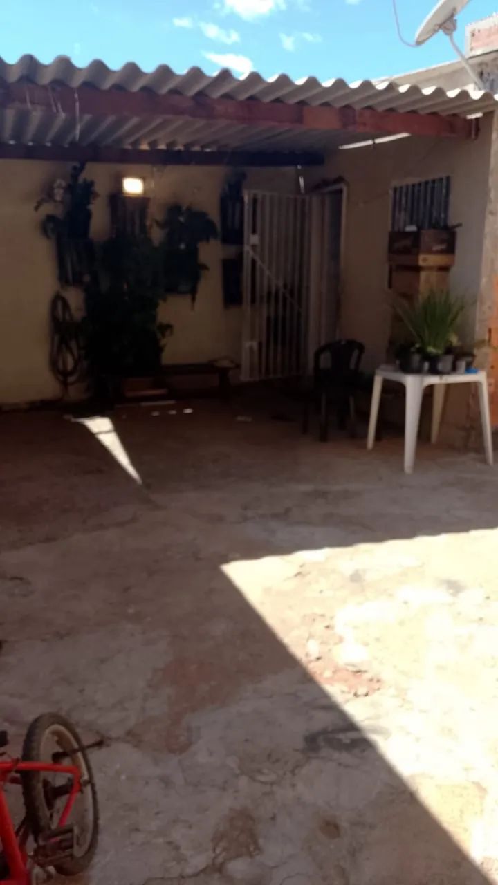 Vendo ou troco casa no itapoã  - Foto 3