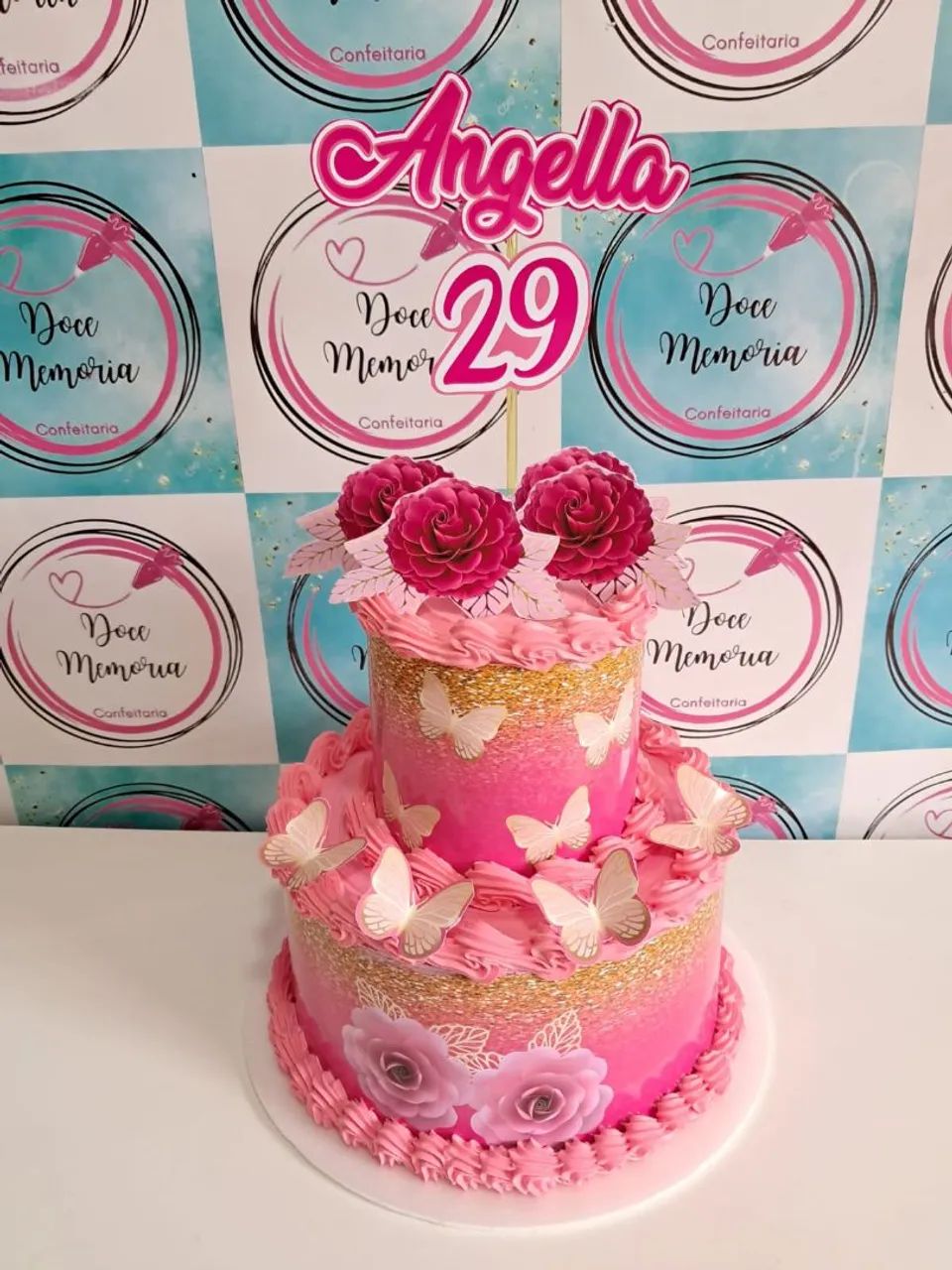 Bolo de aniversário feminino  - Foto 3