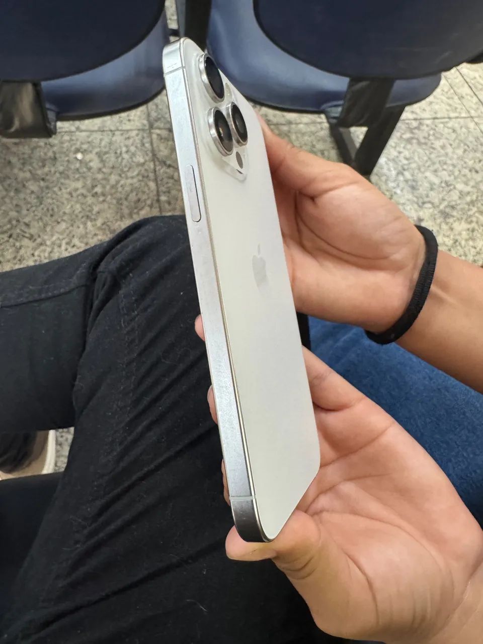 IPHONE 15 PRO MAX (256GB) TOP - Foto 2