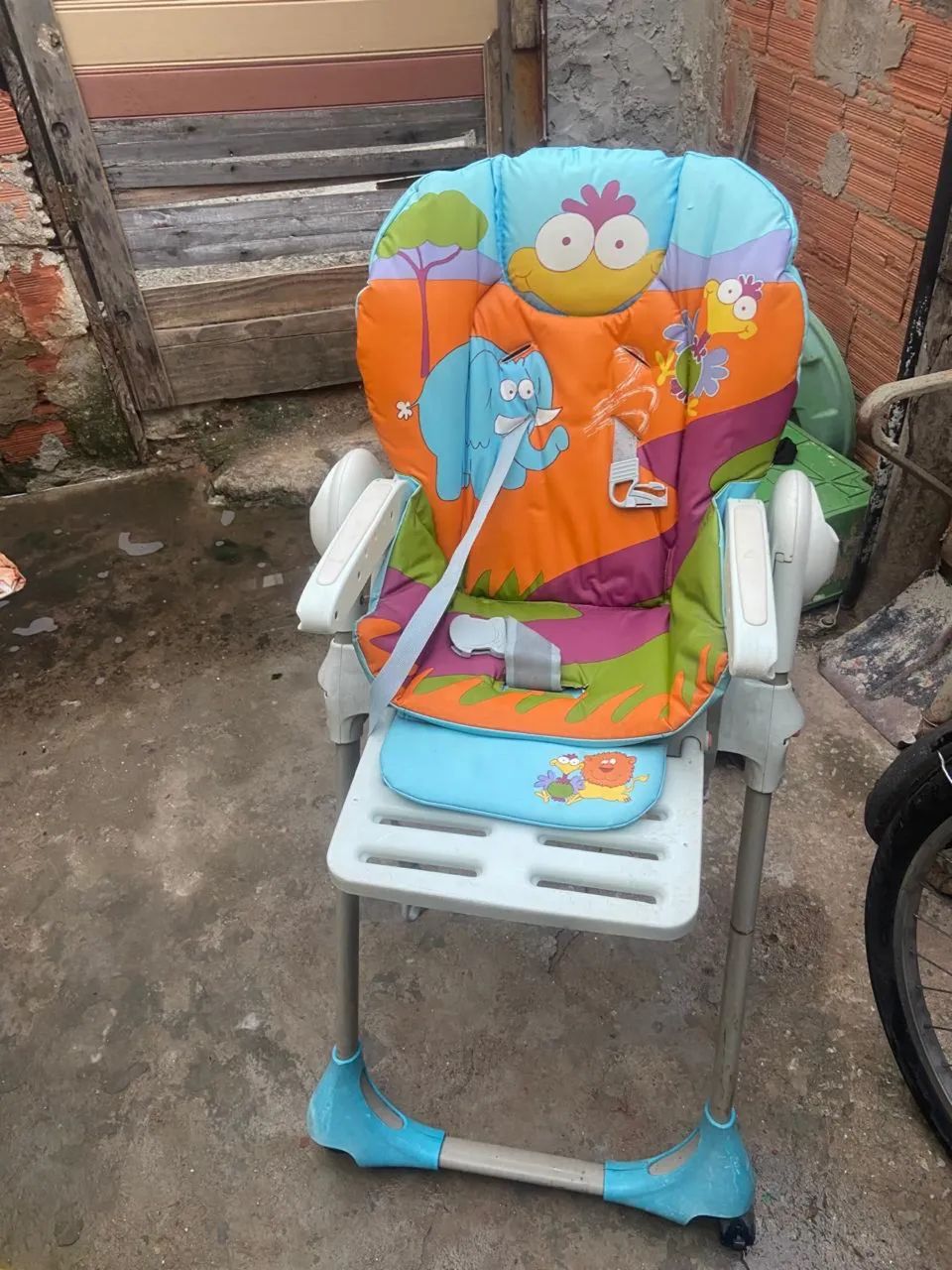 Cadeira alimentação  - Foto 2