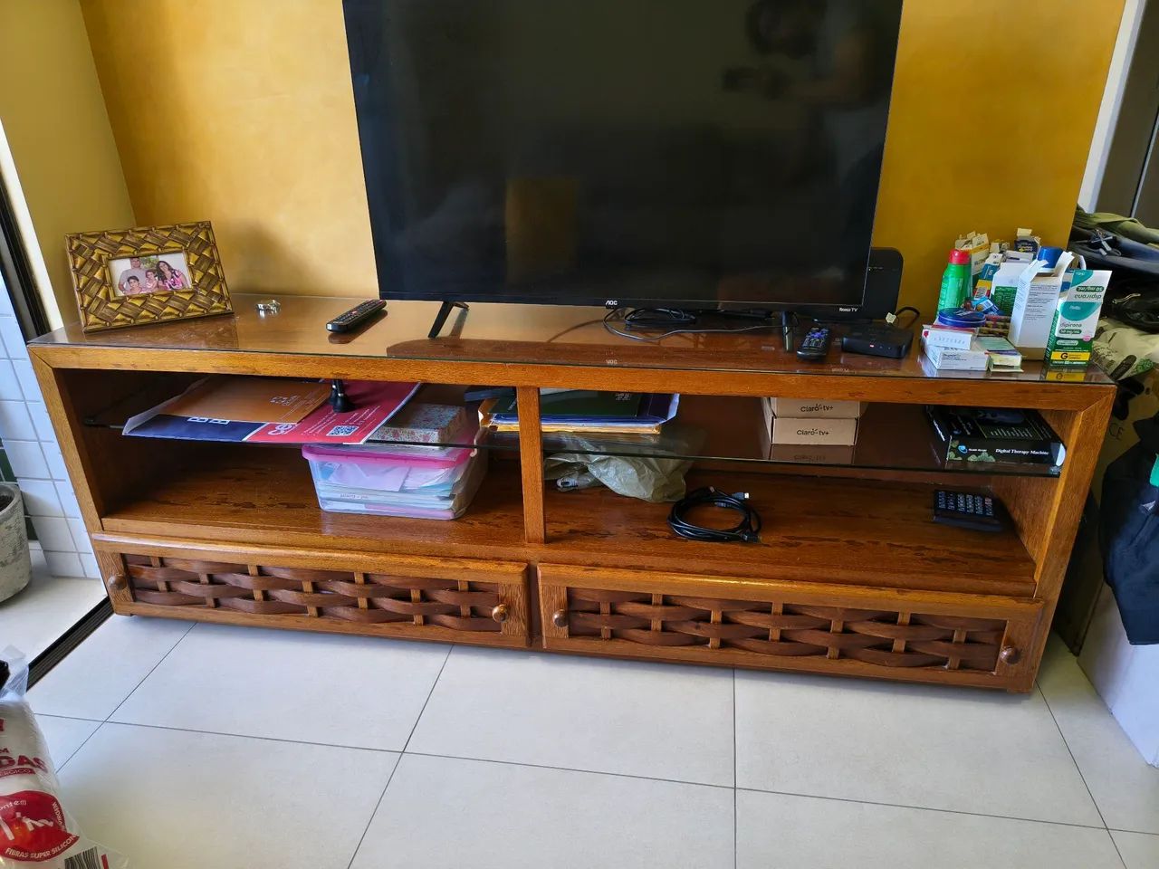 hack de tv de madeira de verdade