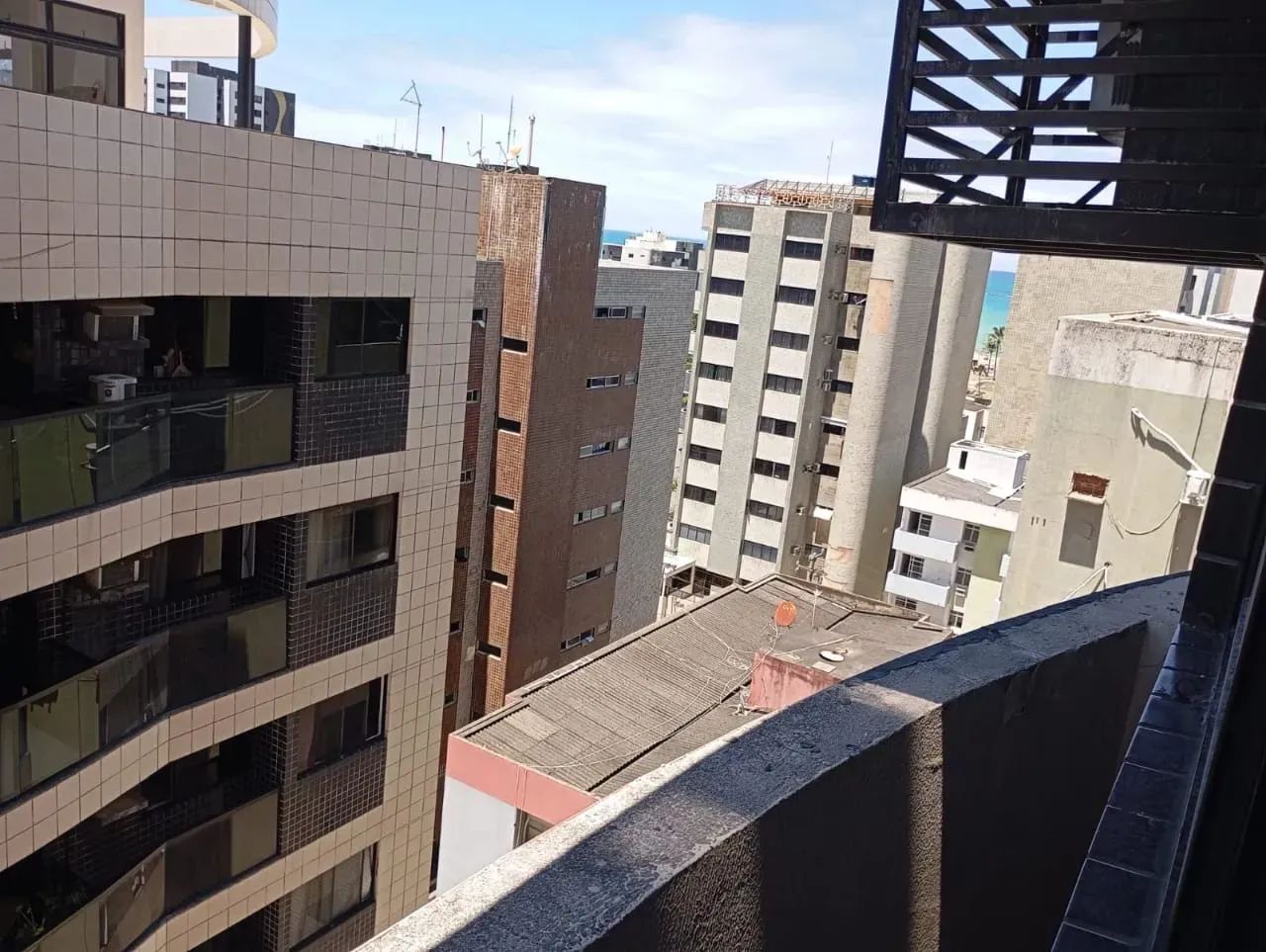 alugo apartamento 2 quartos mobiliado no corredor Vera Arruda - Foto 3