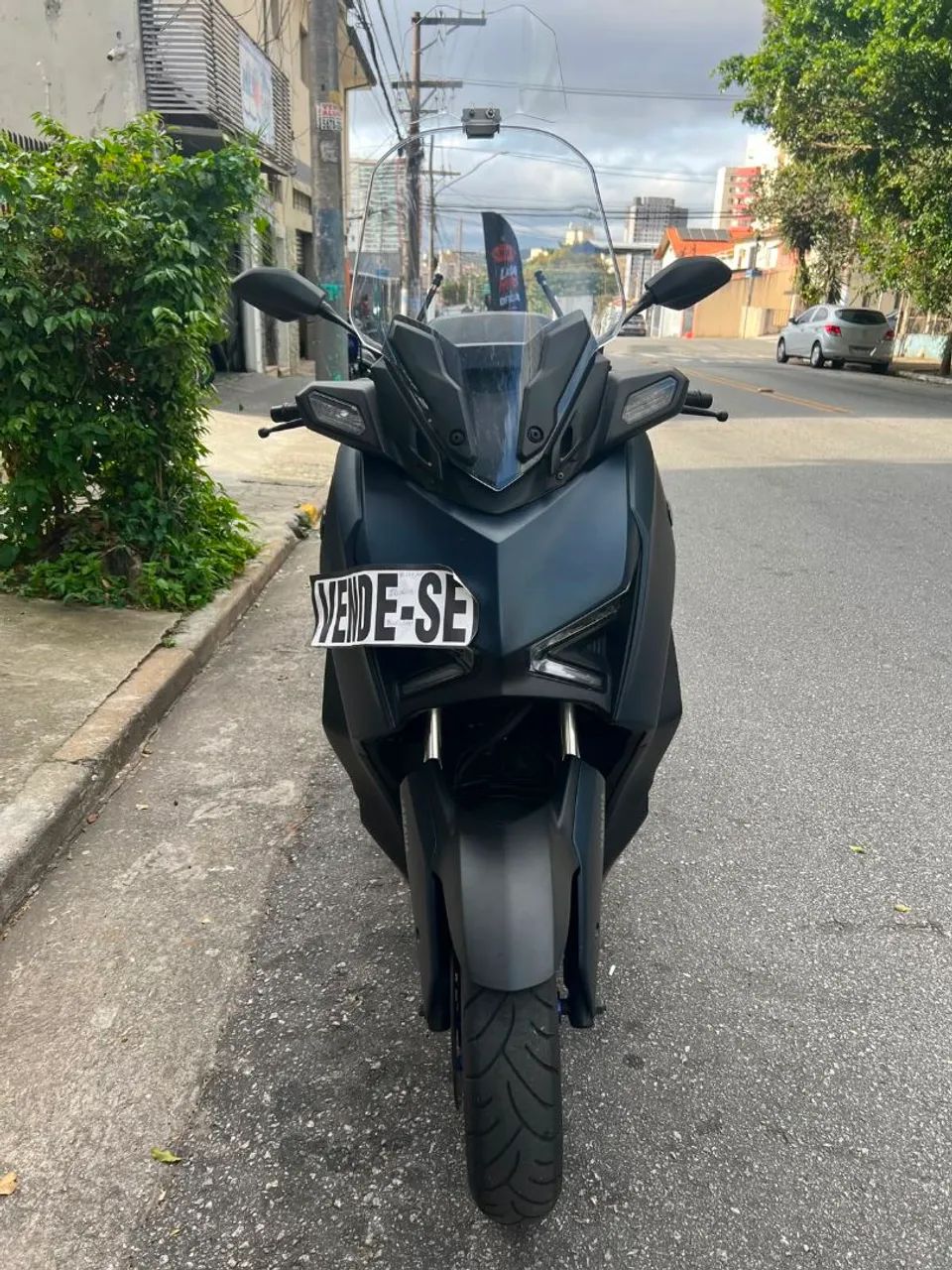 XMAX 250 CONNECTED