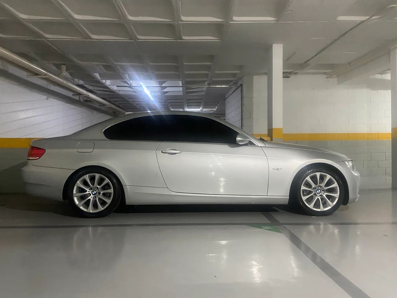 BMW 325I A Coupe 2.5 24V 2P 2010