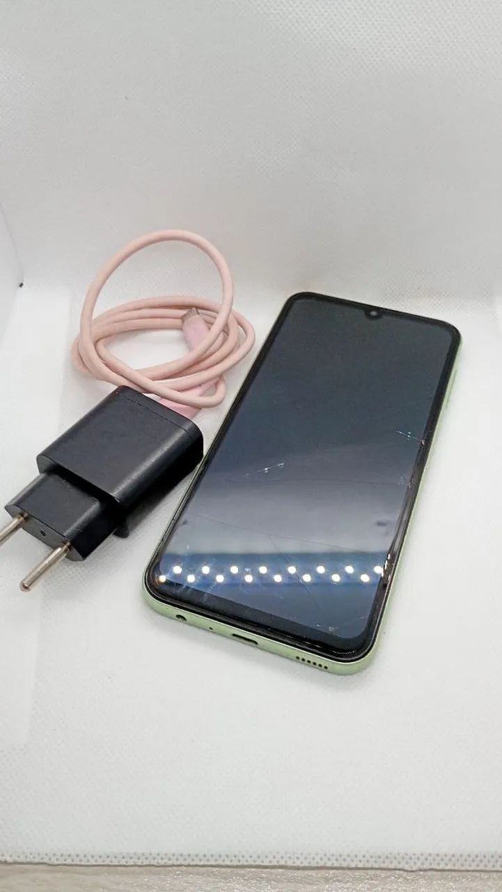 Vende -se celular Samsung Galaxy A24 128 GB  - Foto 2