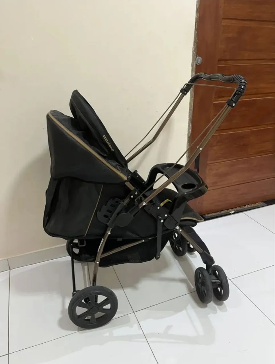 Vendo Carrinho de bebê Galzerano  - Foto 2