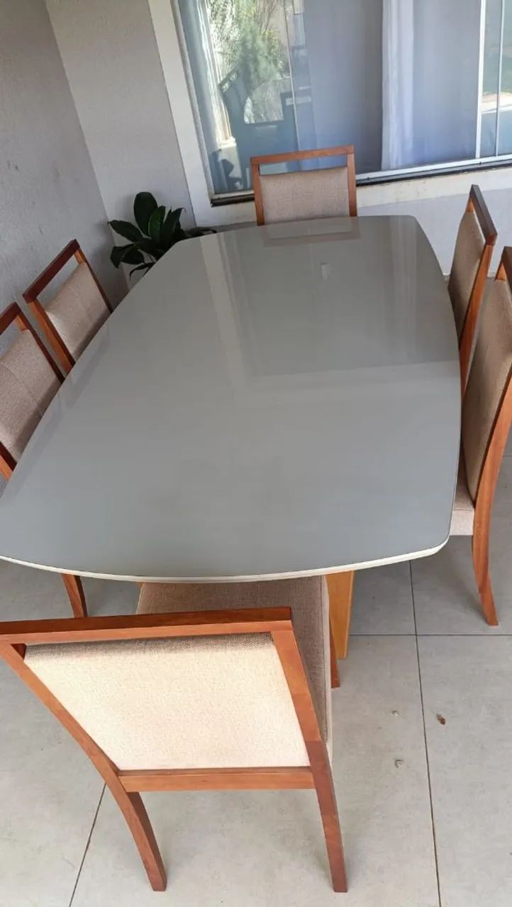 Mesa e Cadeiras Madeira Maciça