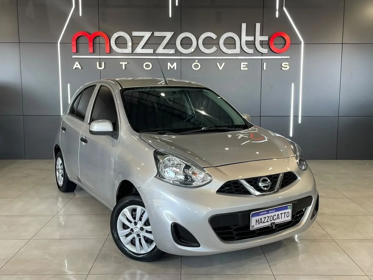Nissan March 1.0 12V FLEX 5P 2016