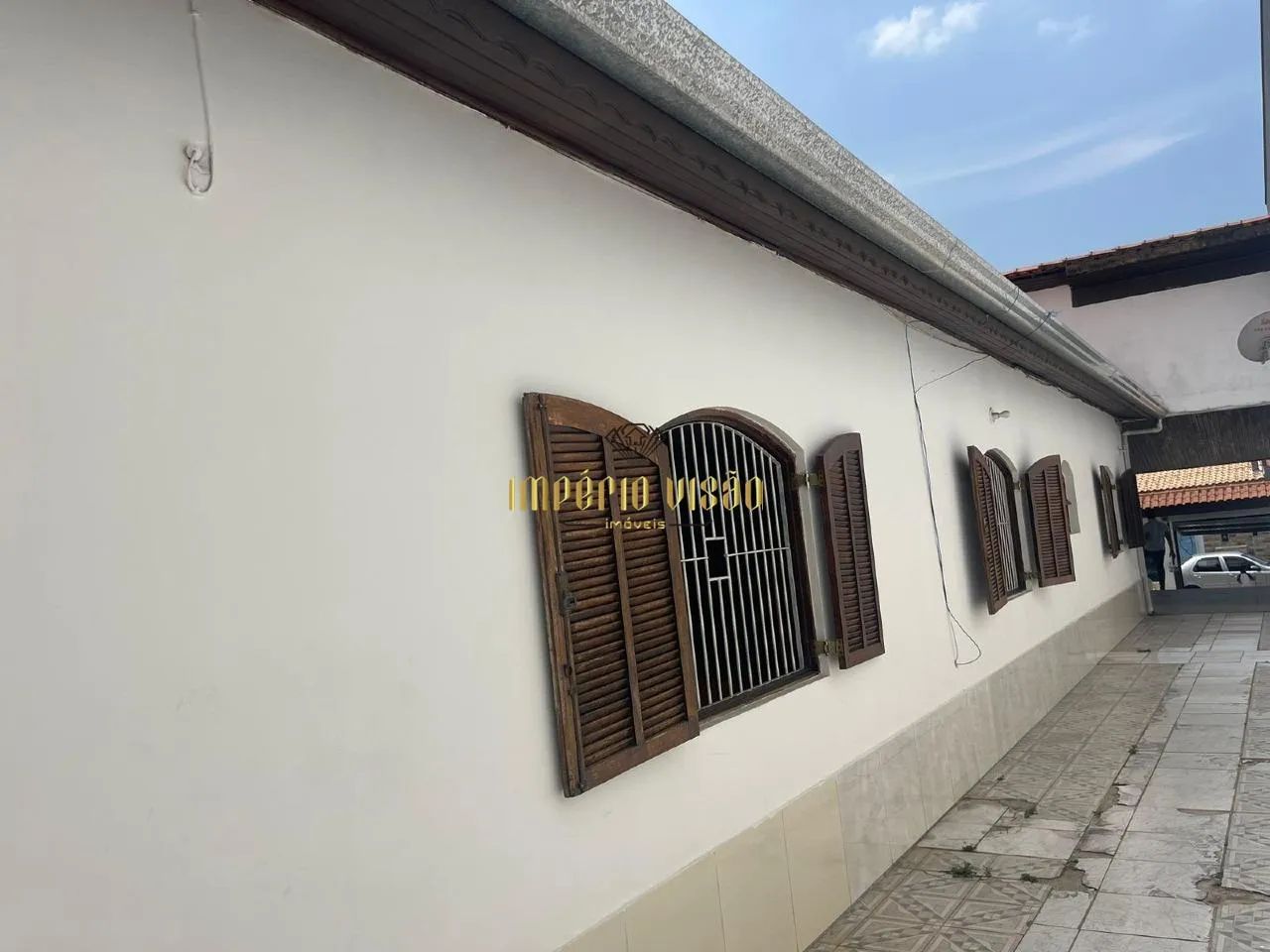 Casa térrea com 4 suítes e guarda roupas, piscina em Poá SP - Foto 5