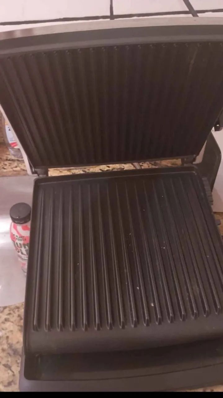 Sanduicheira Grill Tramontina  - Foto 2