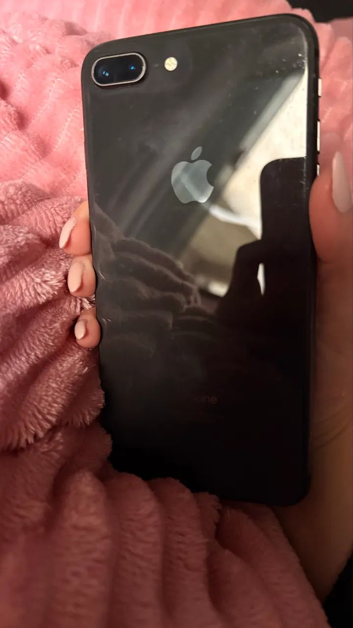 iPhone 8 Plus 64GB