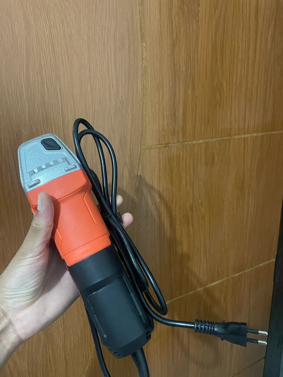 esmerilhadeira black decker - Foto 4