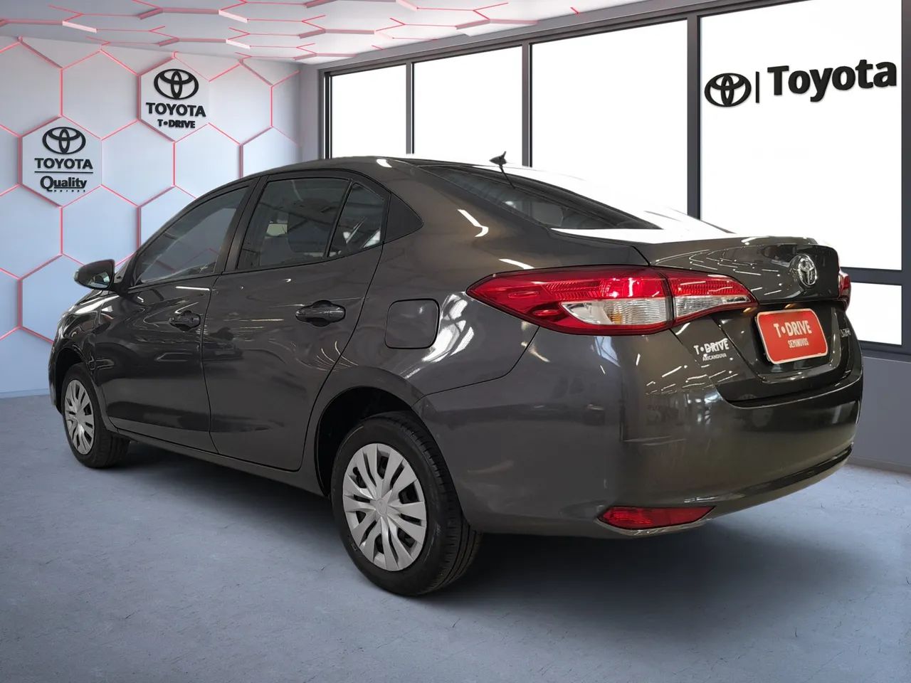 Toyota Yaris XL 1.5 Flex 16V 5p Aut., foto 4 de 13