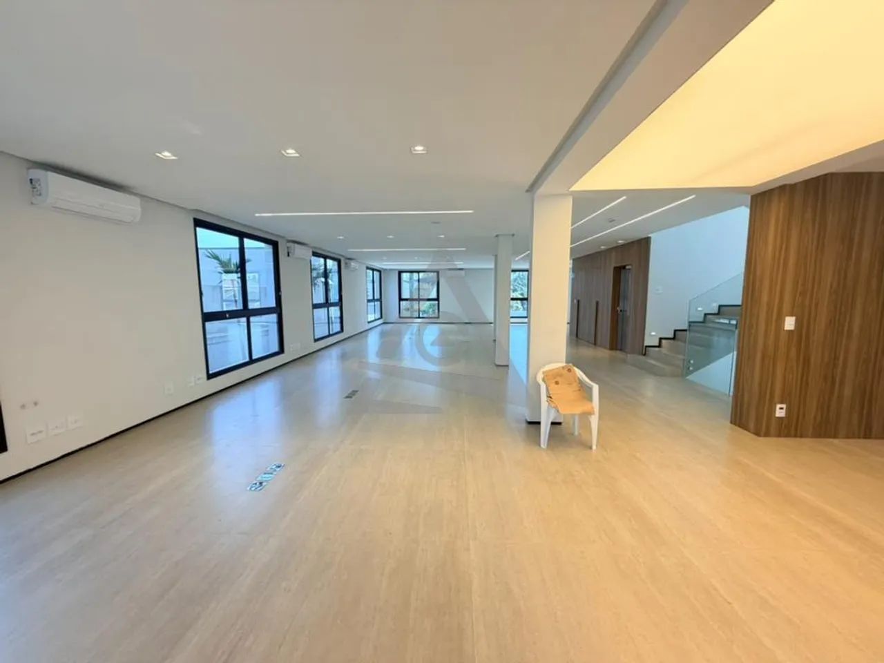 Salão para alugar em Campinas, Nova Campinas, com 800 m² - Foto 3