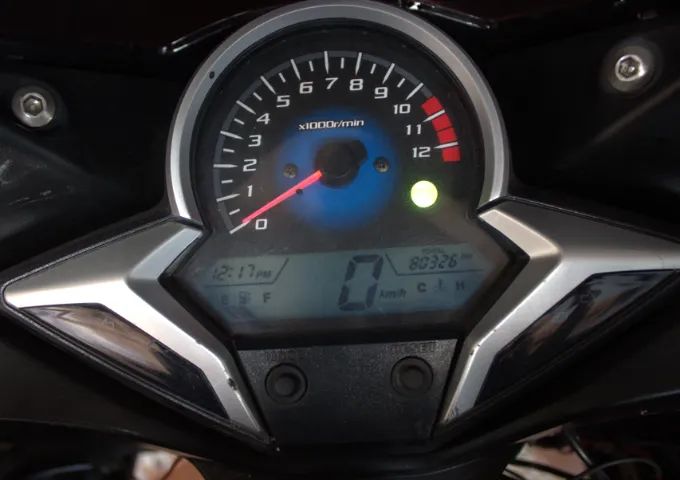 Honda CBR 250r 2012 - Foto 4
