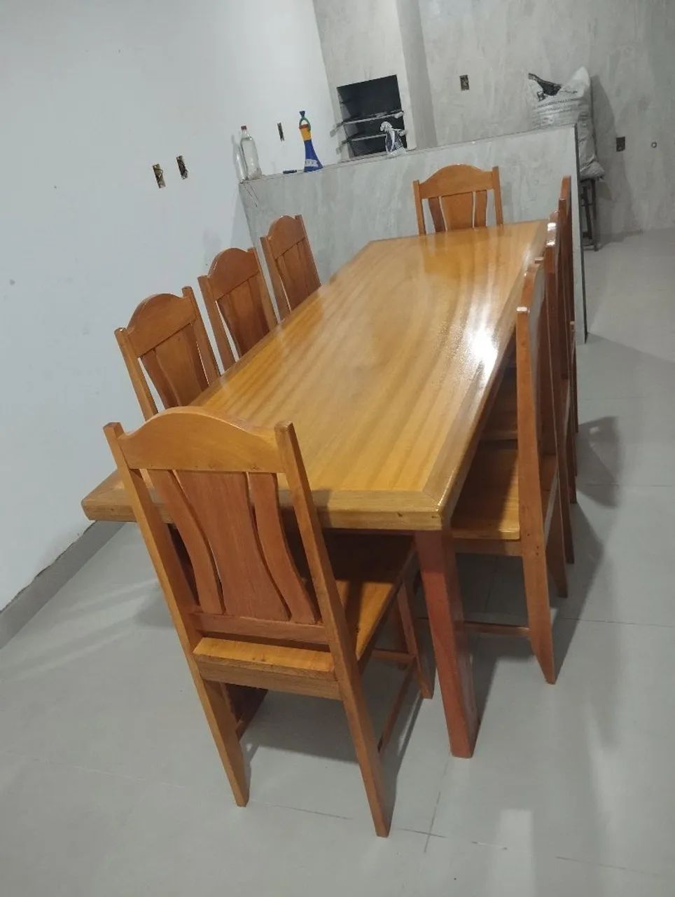 Mesa com 8 cadeiras em madeira maciça Tatajuba  - Foto 2