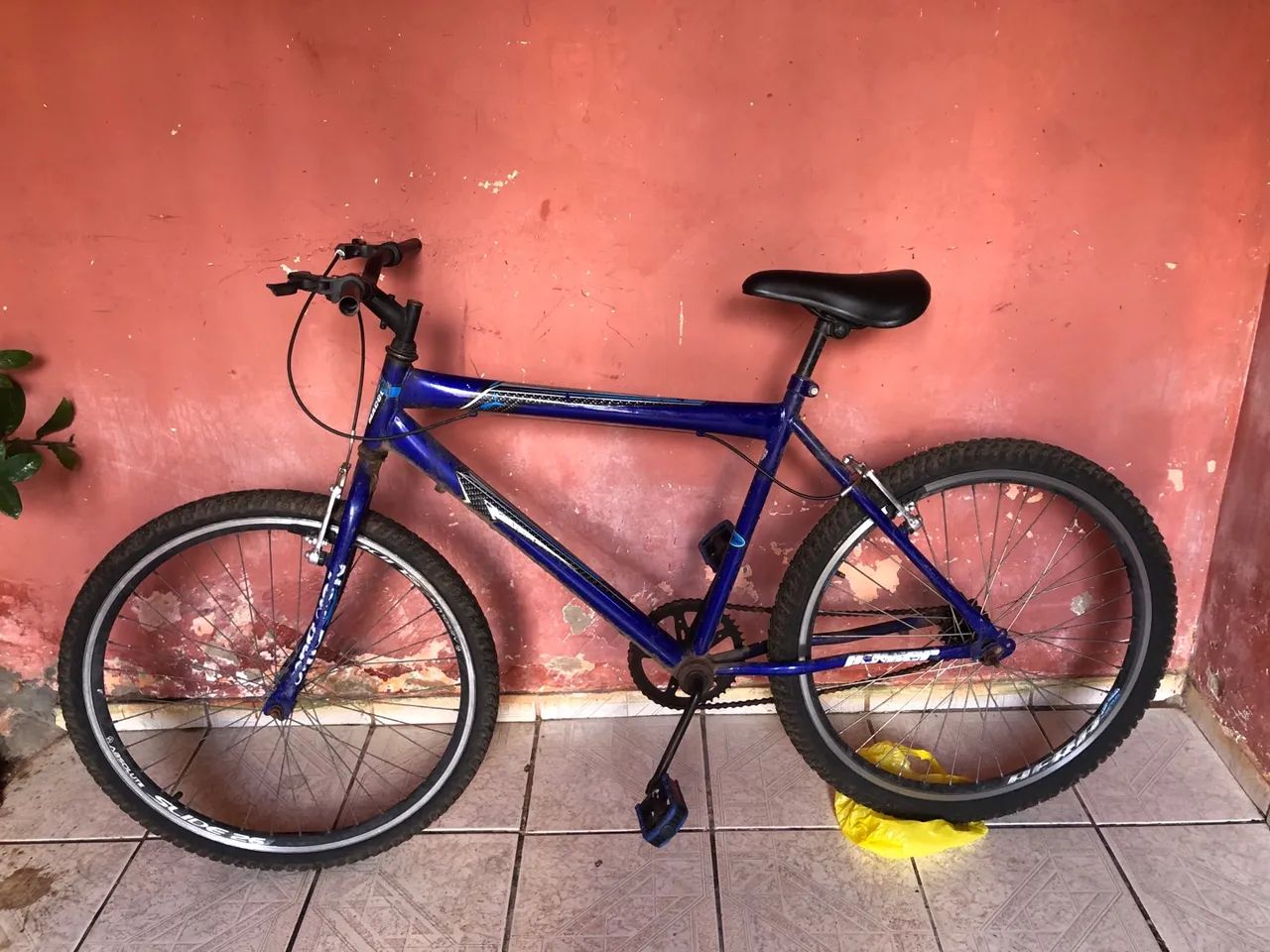 Anúncio de bico  - Foto 2