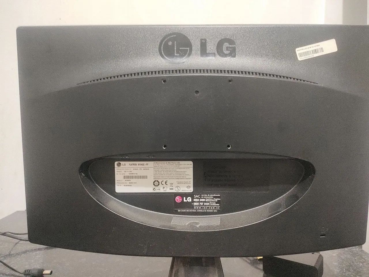 Monitor LG Flatron W1943C - Foto 2