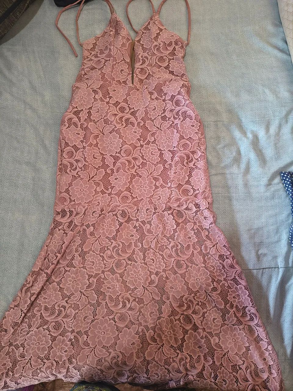 VESTIDO DE FESTA RENDA