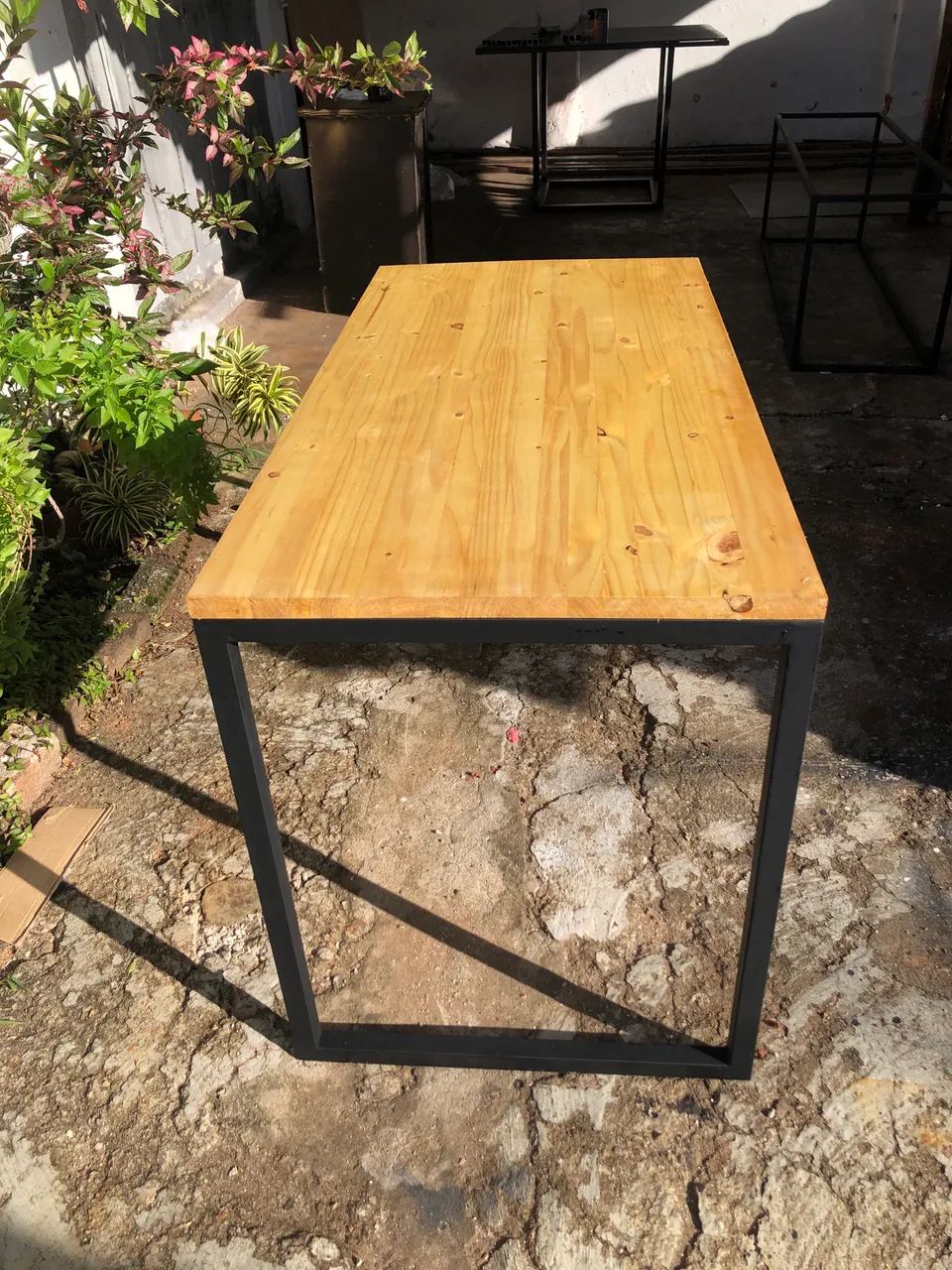 Mesa Industrial 120x60cm em Madeira Natural 