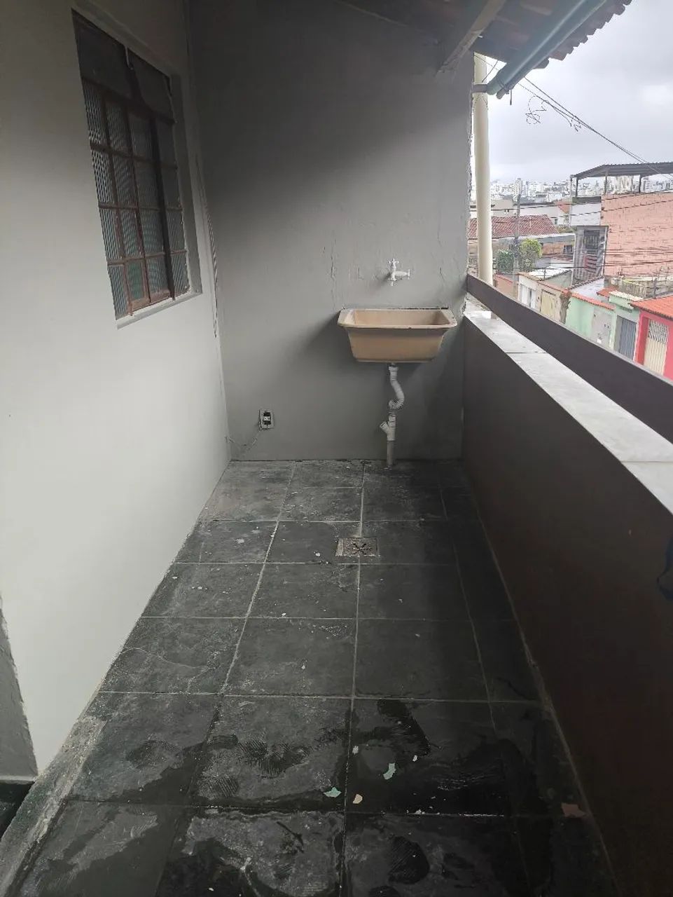 Alugo cs 2 quartos sem garagem  - Foto 3