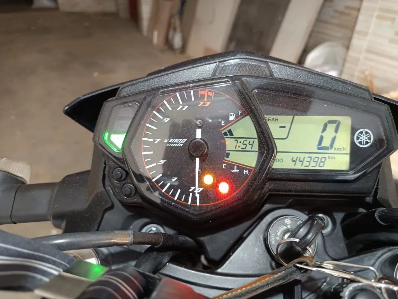 Moto MT03 - Foto 5