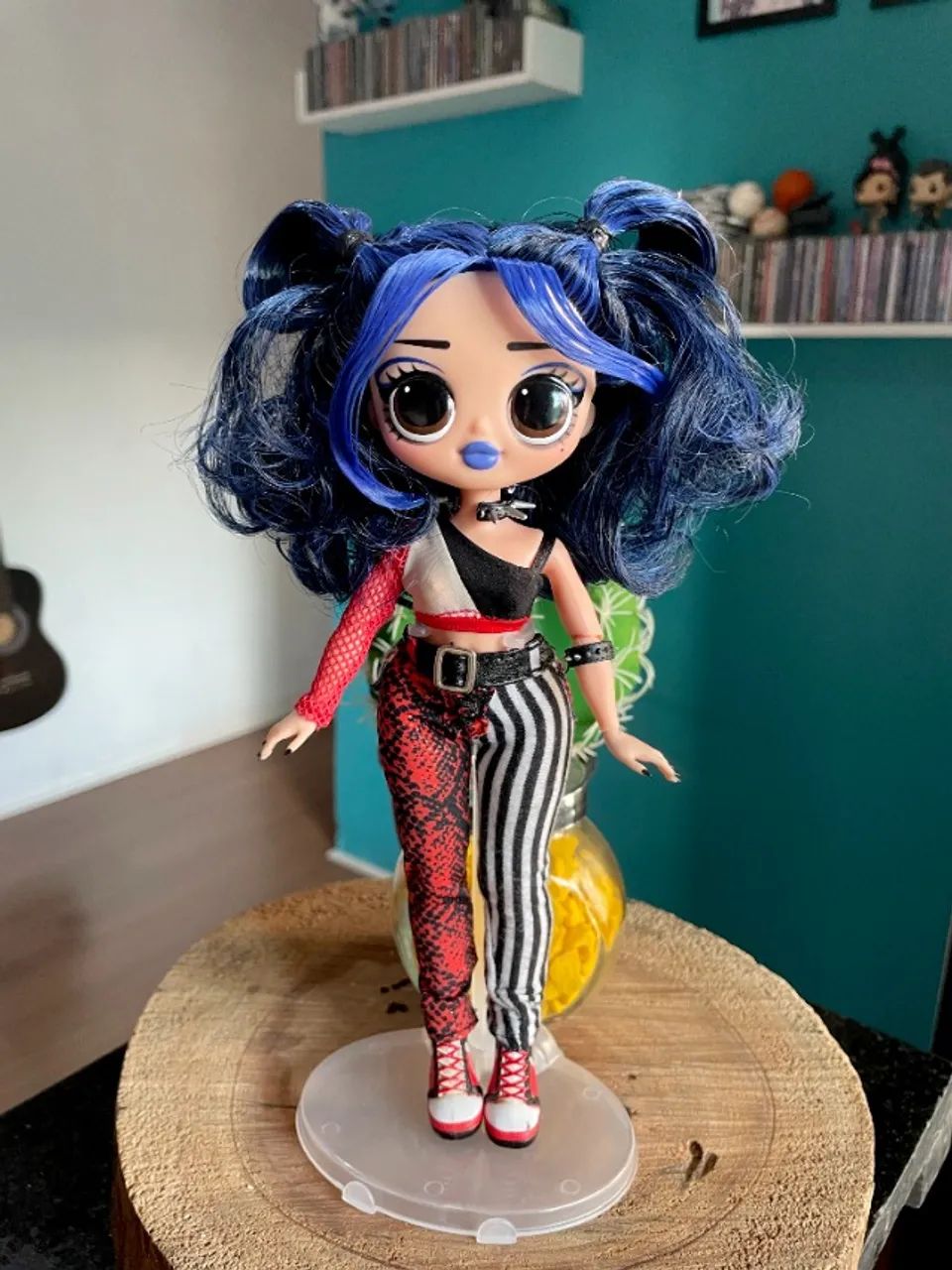 Boneca L.O.L. Surprise! OMG - Usada (2)