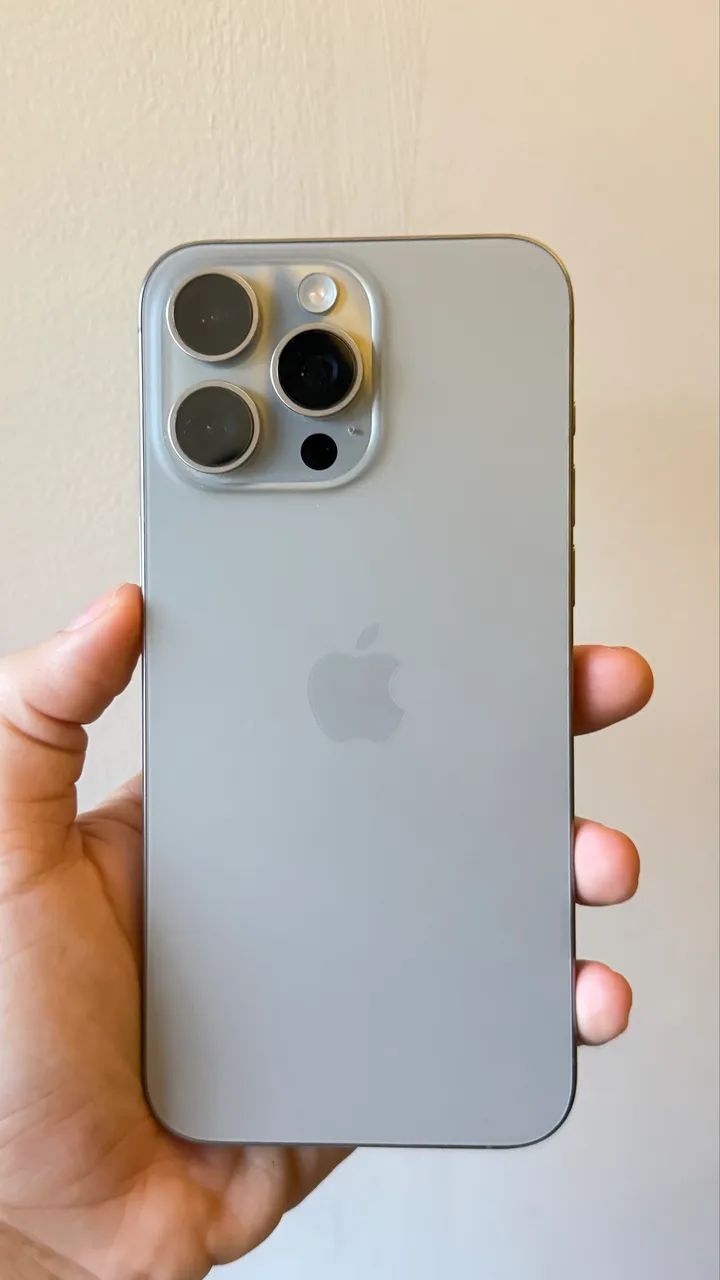 15 pro max iPhone  - Foto 5