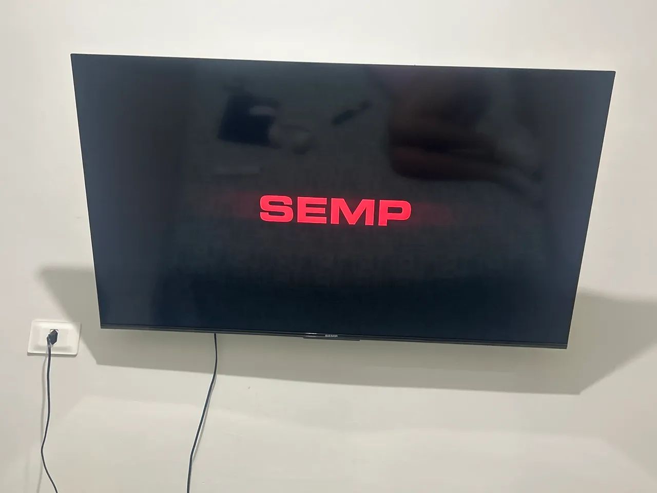 Smart TV Semp 49 polegadas 
