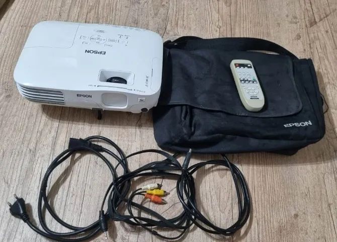 Projetor Epson PowerLite S10+ - Foto 5