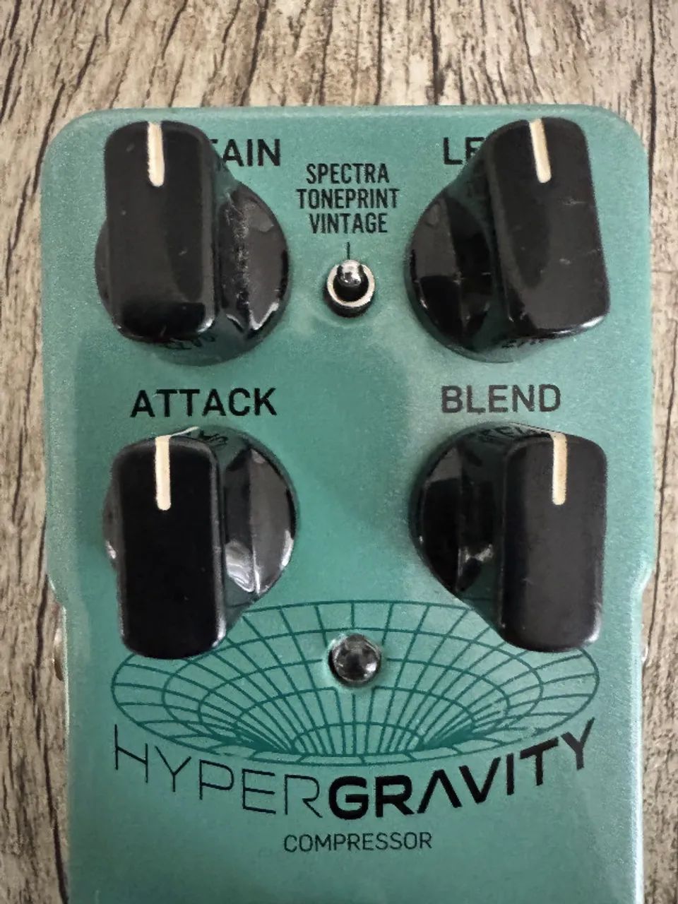 Compressor - TC Electronic - Hyper Gravity - Instrumentos musicais