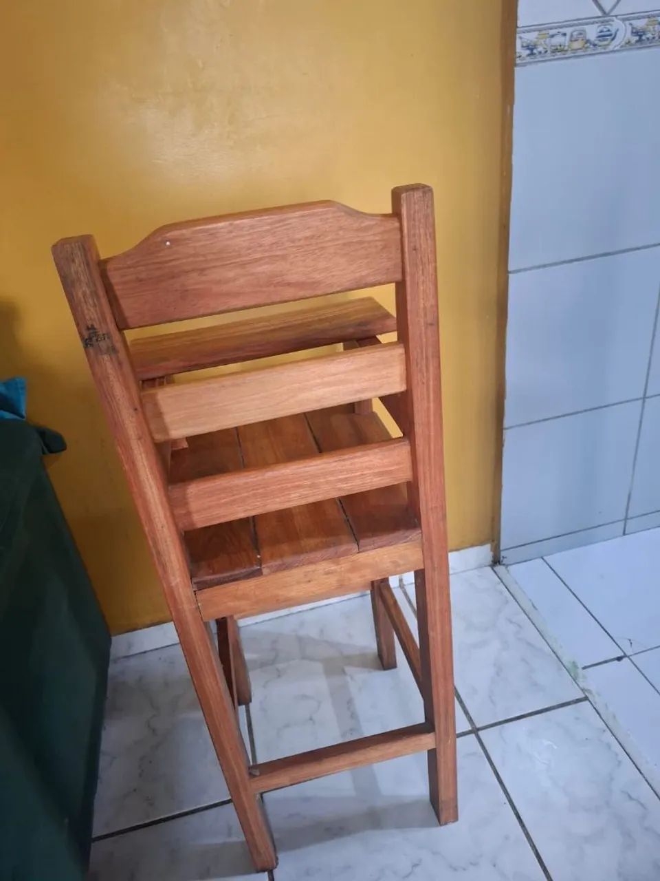CADEIRA DE ALIMENTAÇÃO 