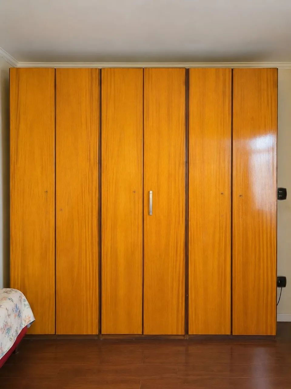 Guarda roupa Madeira Maciça 