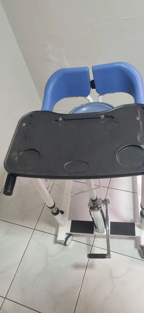 Cadeira Banho/ Alimentação/ Cuidados - Foto 5