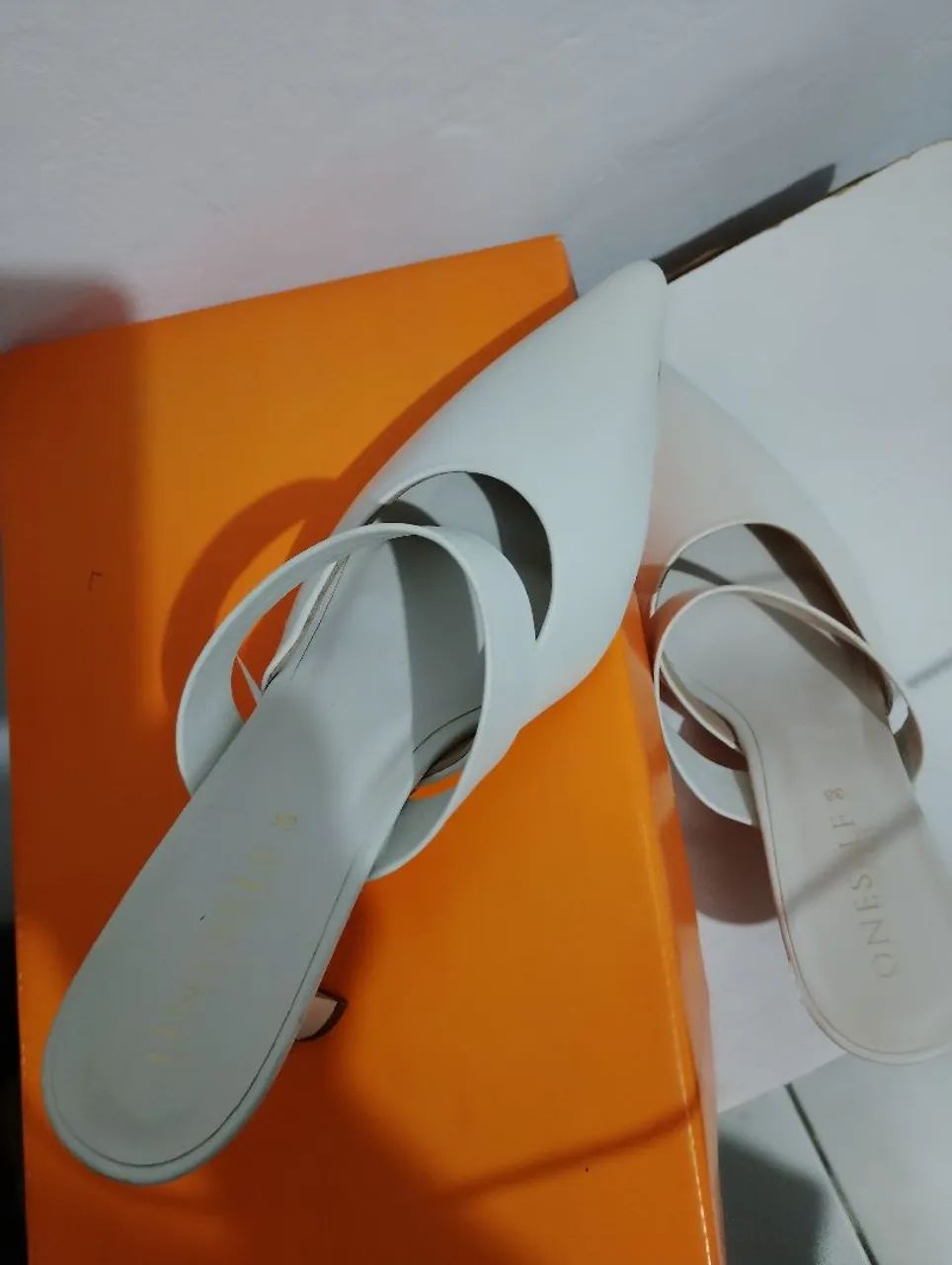 Sapatos femininos e masculino  - Foto 5