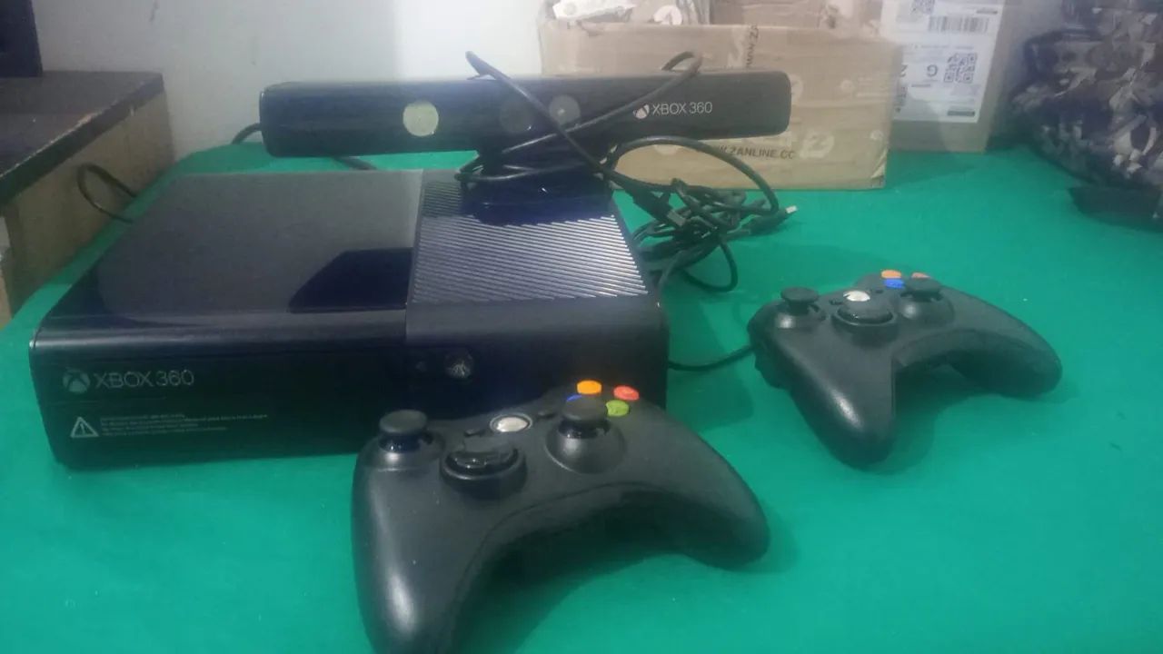 Vendo Xbox 360 Completo com Jogos e Acessórios! ?