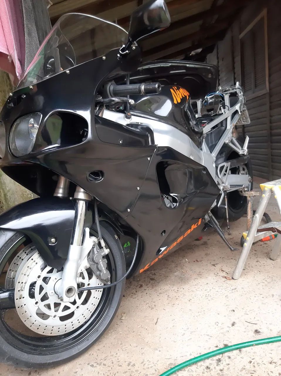 Kawasaki Zx-7 750cc 1997 - 1480399415 | OLX