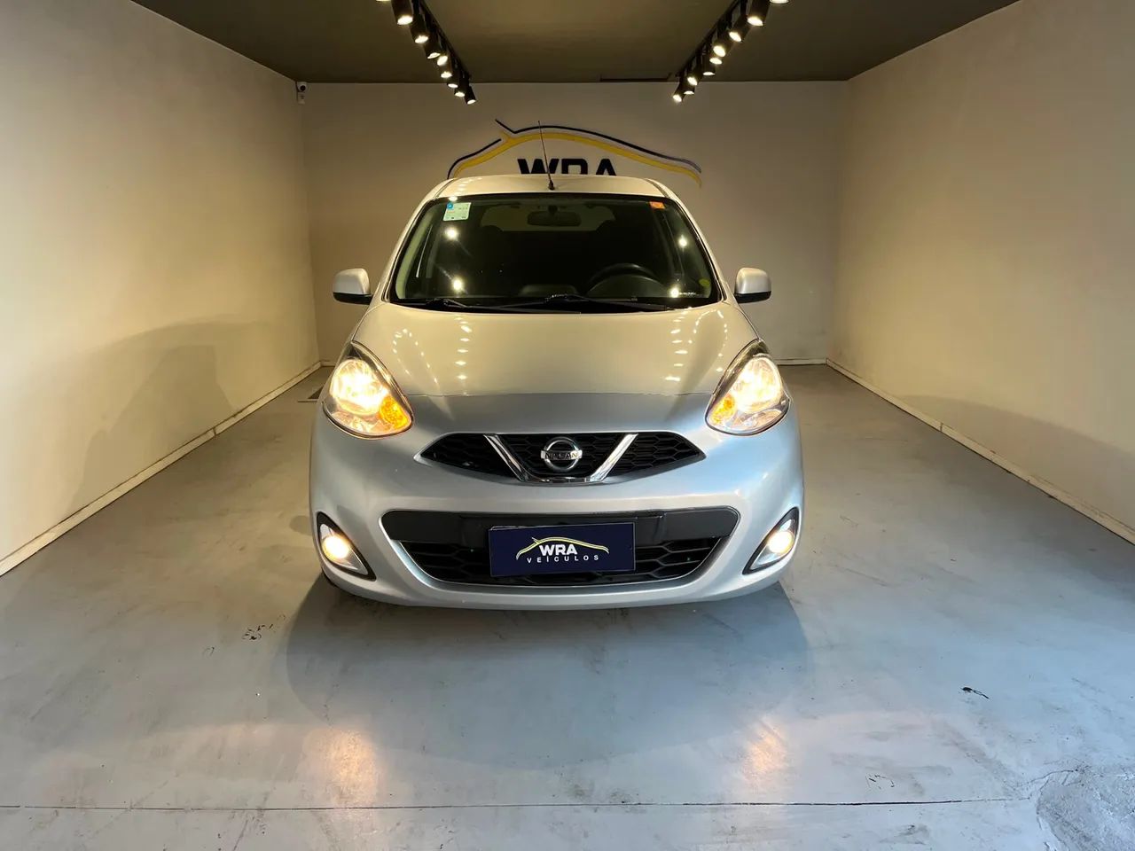 Nissan March MARCH SV 1.6 16V FlexStart 5p Aut. 2017