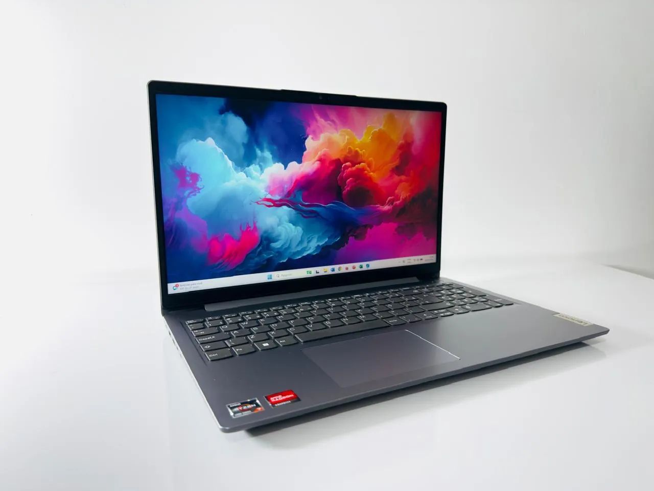 Notebook Lenovo AMD Ryzen 7-5700-20GB Ram-Tela 15.6FHD - Notebooks