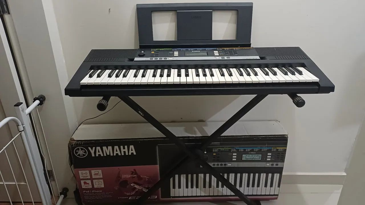 Teclado Yamaha E243 - Foto 2