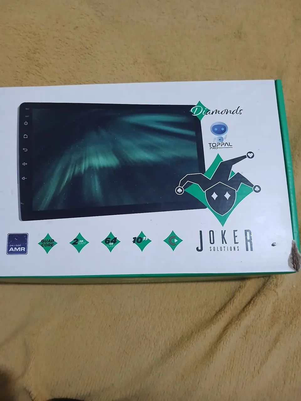 Vendo som de carro tela de 10 polegadas .