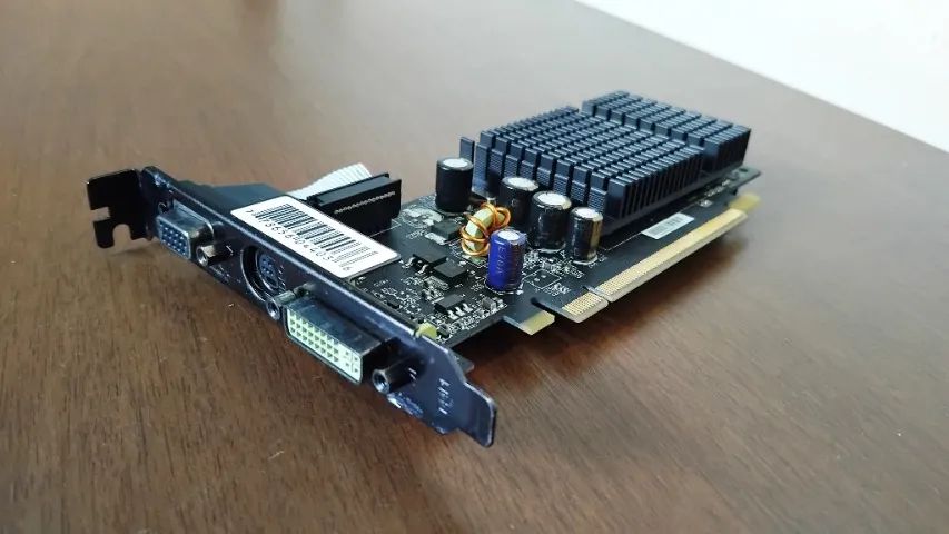 Placa de video nvidia 7200 512mb Pci-e - Foto 5