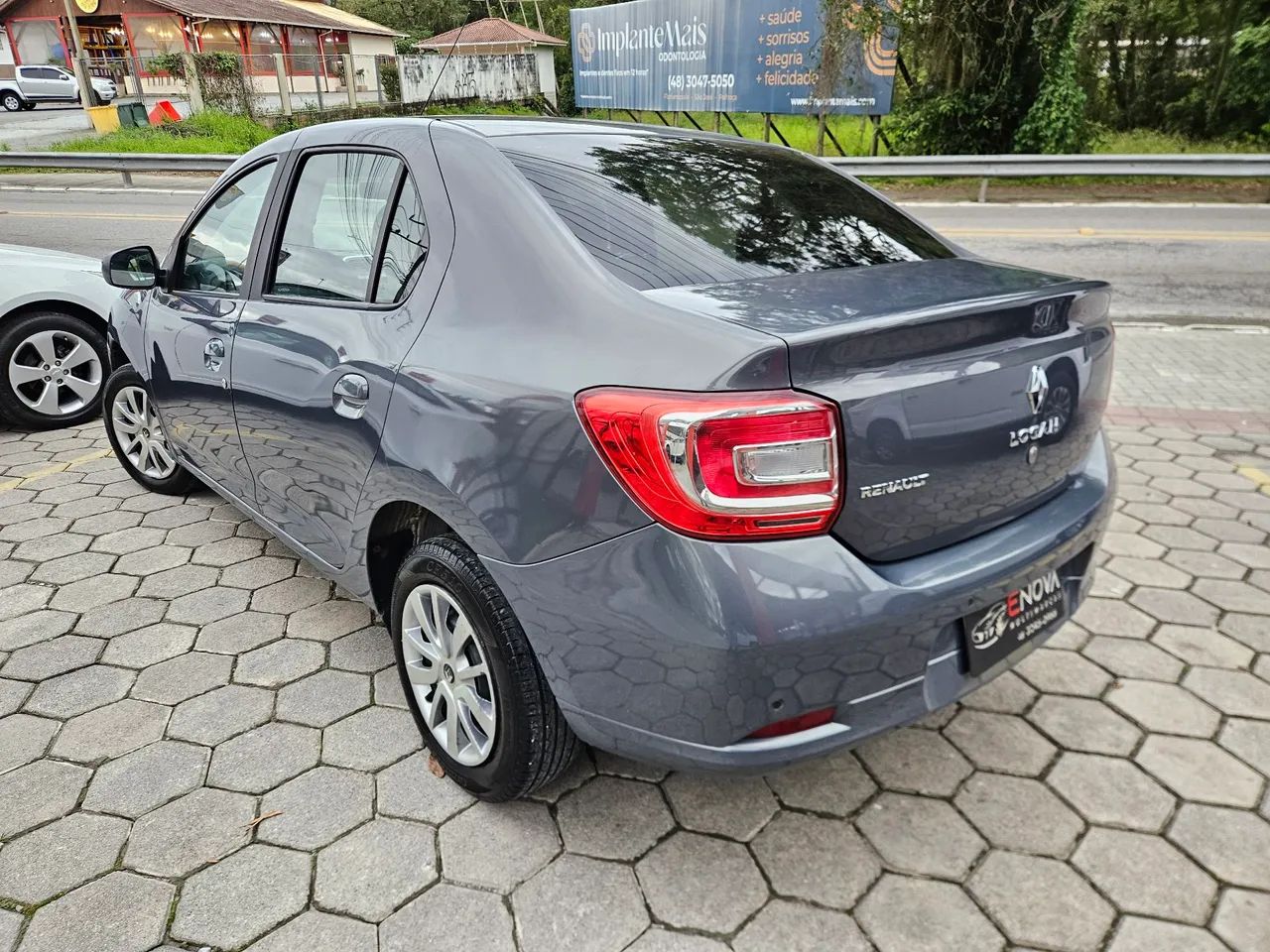 Renault Logan Expression Flex 1.0 12V 4P 2019 - Foto 2