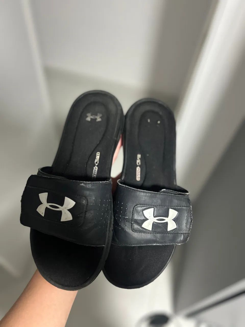 Sandália under armour 