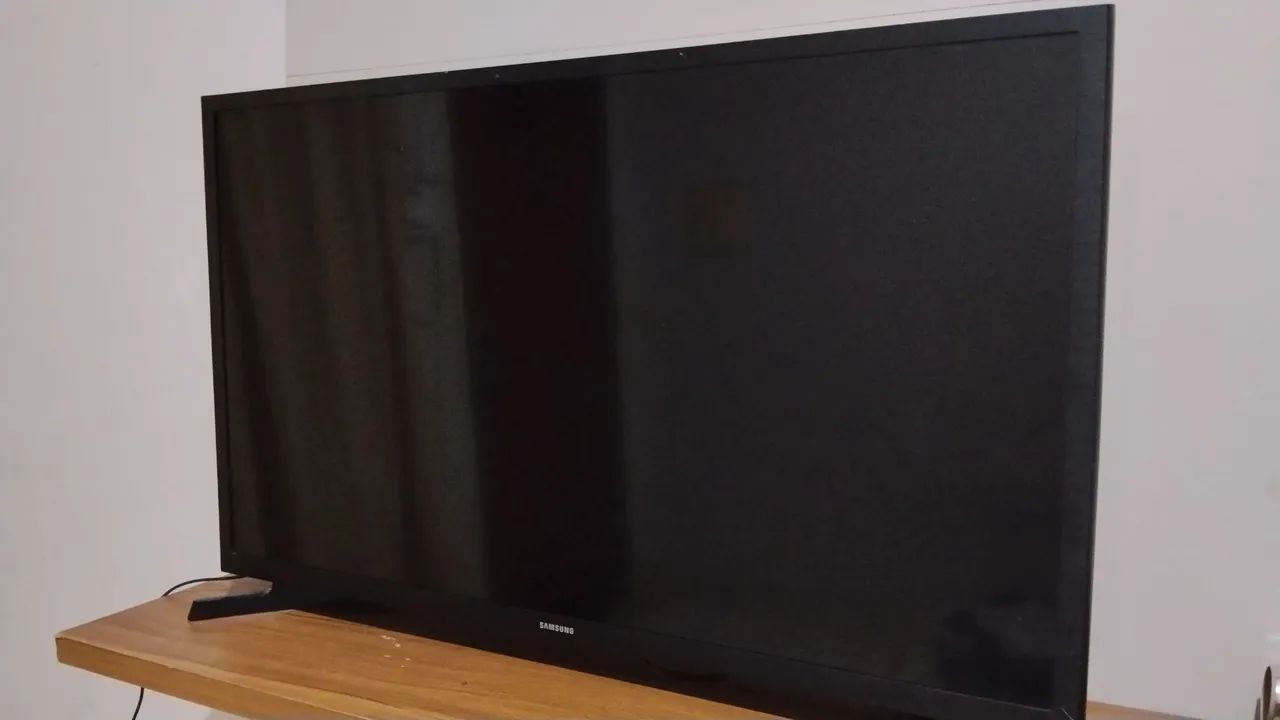 Vendo tv smart 32 polegadas 