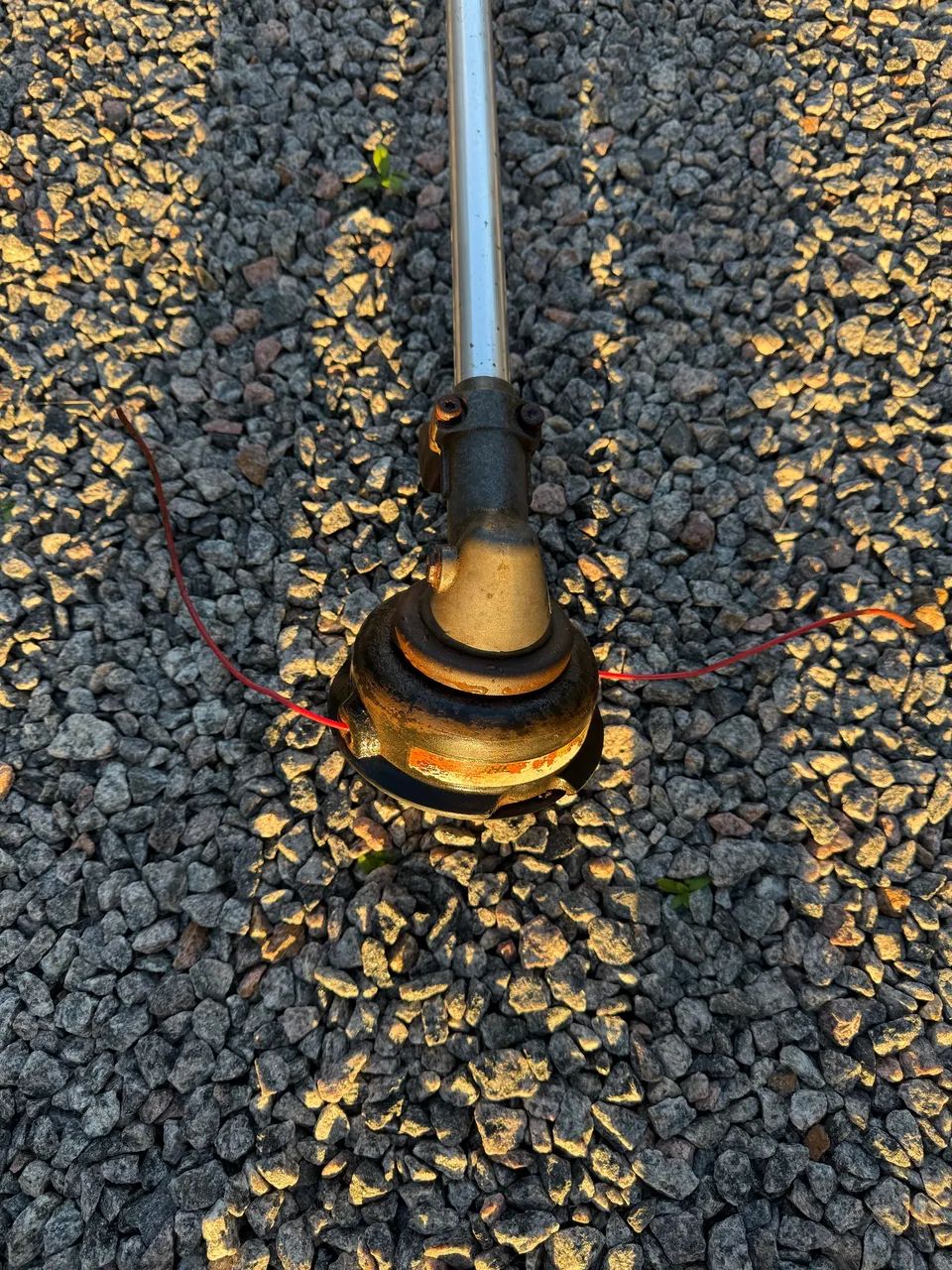 Roçadeira stihl fs220 - Foto 3